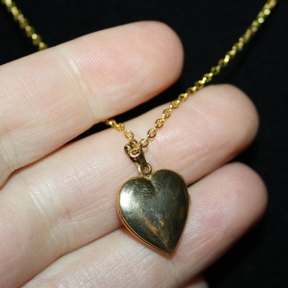 Vintage Jewelry Beautiful Vintage Gold Heart Locket Necklace 8